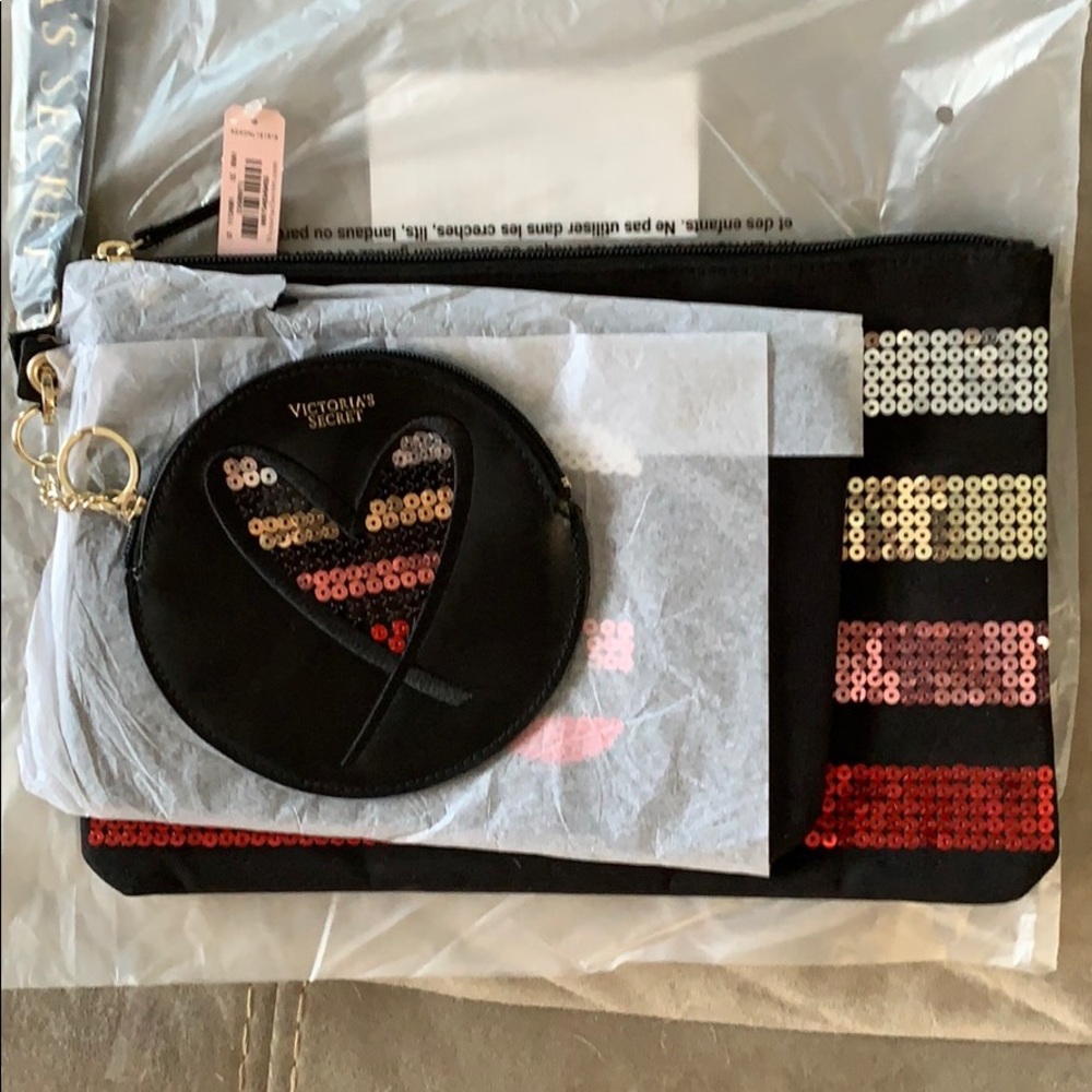 NWT Victoria’s Secret 3 small bags - Picture 2 of 8